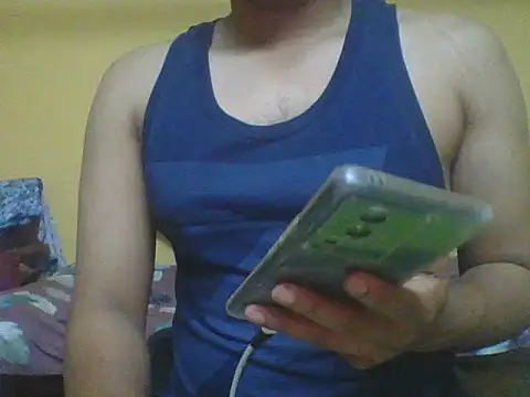 XXX chat uživo modela LUSTBOY4321