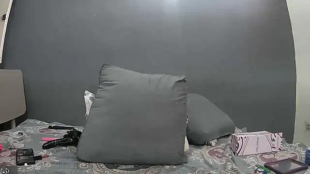 callmeshreya – Live XXX-chat