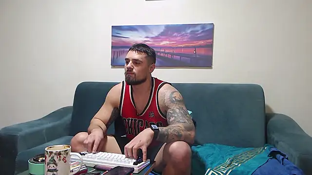 Tiberius_hunk's Live XXX Chat