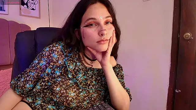 Hanabie_'s Live XXX Chat