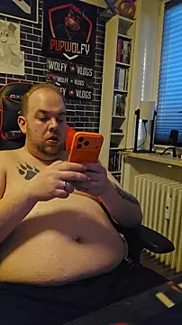 PupW0lfy's Webcam Show