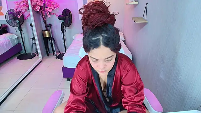 Maggy_t18: απευθείας συνομιλία ΧΧΧ