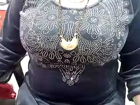 Nagma_housewife – webcam-show