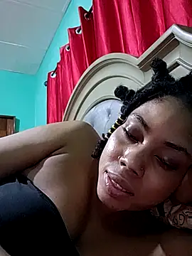 HONEYSWEETS_LIVE 即時 XXX 聊天