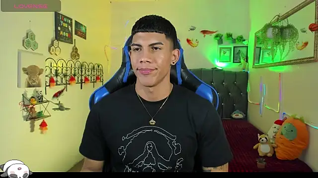 Damian_latinxxx's Live XXX Chat