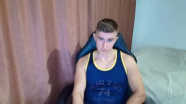 PowerMuscle's Live XXX Chat