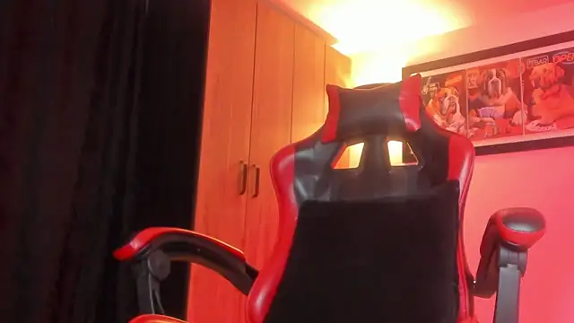 ALPHA_DOMINUS_'s Live XXX Chat