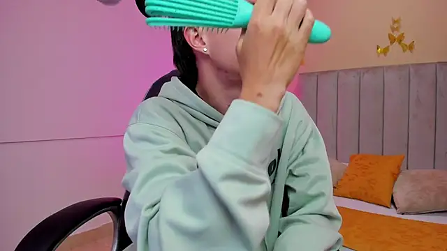 XXX chat uživo modela Nascary_Fox