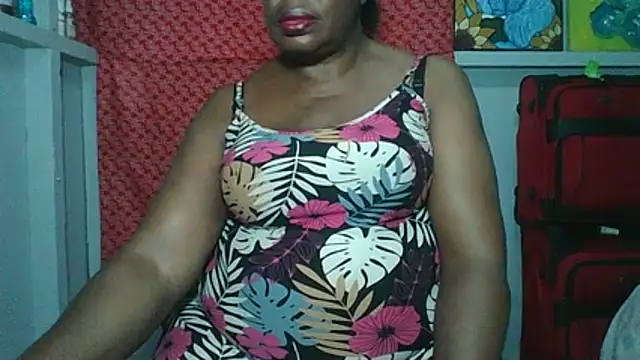 XXX chat uživo modela pink69pussy