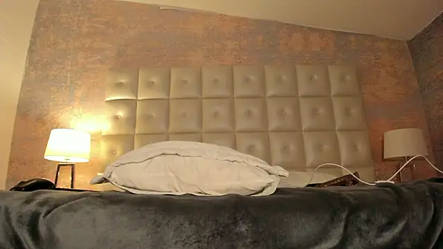 XXX chat uživo modela Maxim-Walker