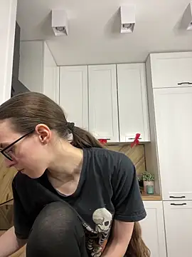 XXX chat uživo modela MartiniiSelenna