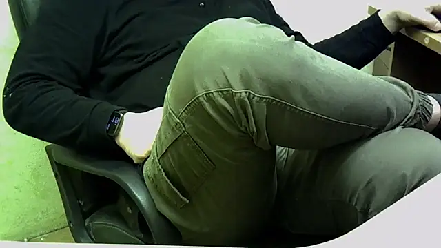 nikdov3's Live XXX Chat