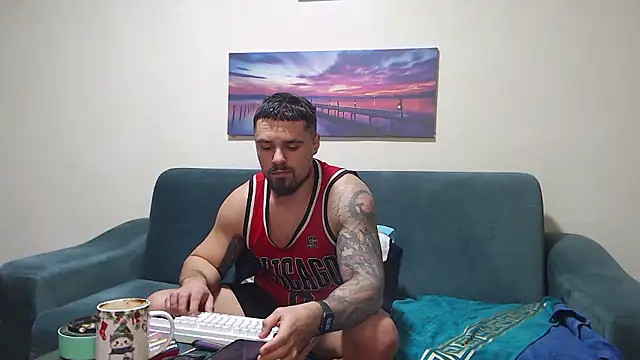 Tiberius_hunk's Live XXX Chat