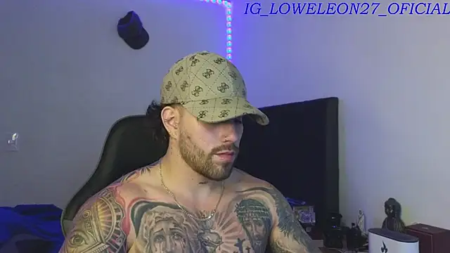 Ades_Lowe: απευθείας συνομιλία ΧΧΧ