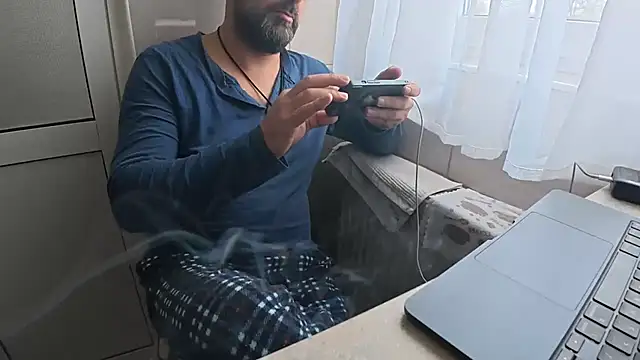 TARKAN1's Live XXX Chat