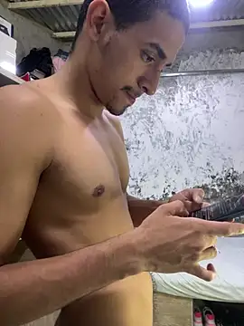 ikaro21 élő XXX-chatje