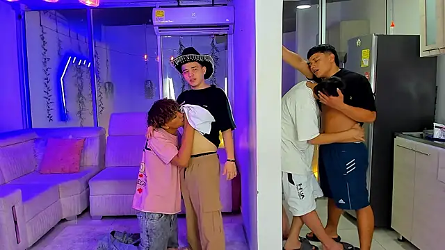 Houseofwarrios' Webcam Show