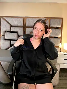 Živý XXX chat LUNA_MAIA