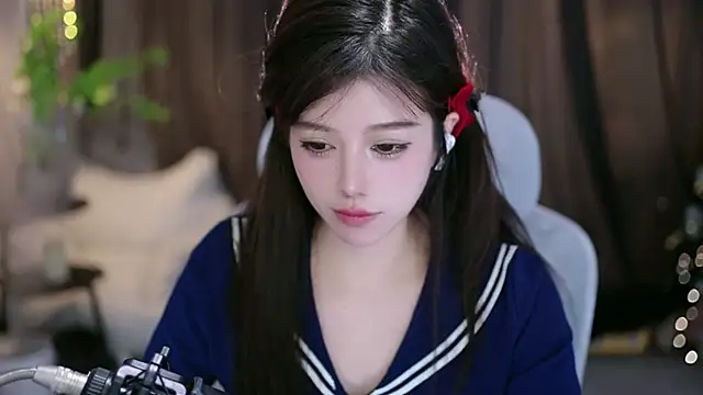 Cecily élő XXX-chatje