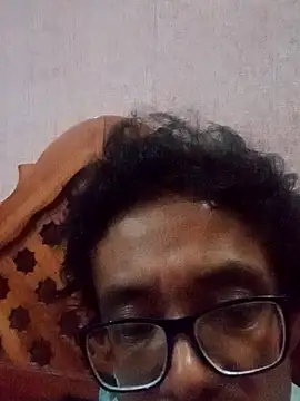 ohyoguirivay's Live XXX Chat