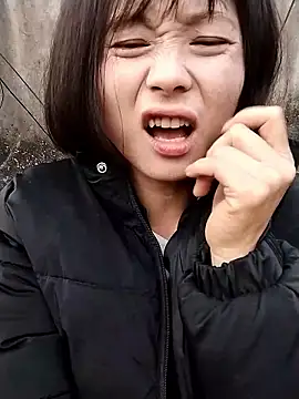 linda_bae00 现场XXX聊天