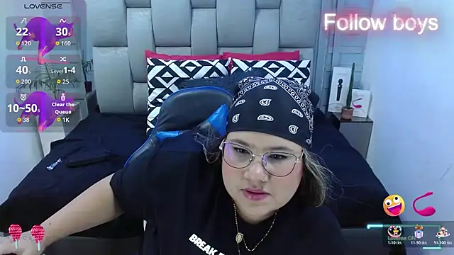 evelin_zaens' Webcam Show