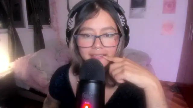 StephaniFox – Naživo XXX chat