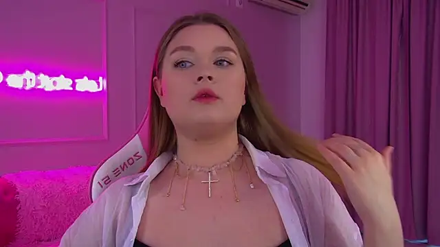 CrystalLyons' Webcam Show