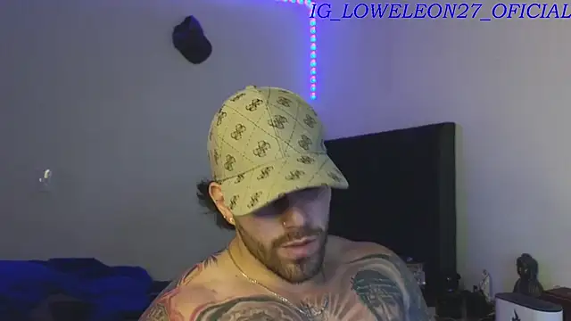 Ades_Lowe's Live XXX Chat