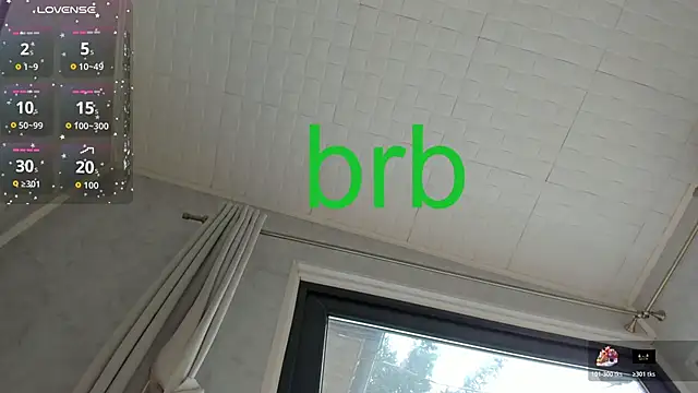 Ella_Vee: απευθείας συνομιλία ΧΧΧ