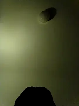 SoakedUpKitty-'s Webcam Show