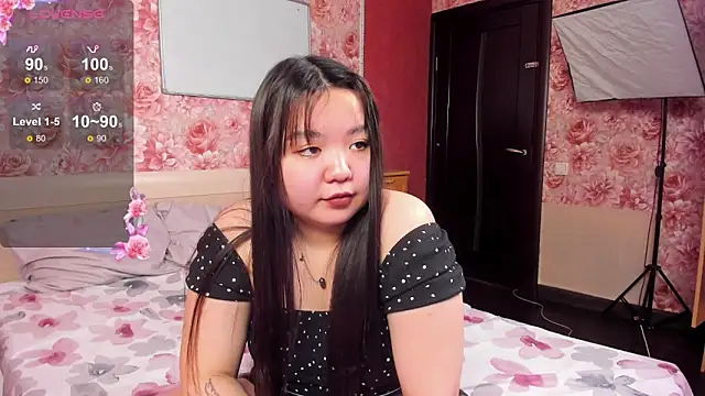 hungrybunny333's Live XXX Chat