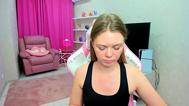 Strawberrye: απευθείας συνομιλία ΧΧΧ