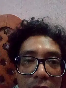 ohyoguirivay Adlı Modelin Canlı XXX Sohbeti