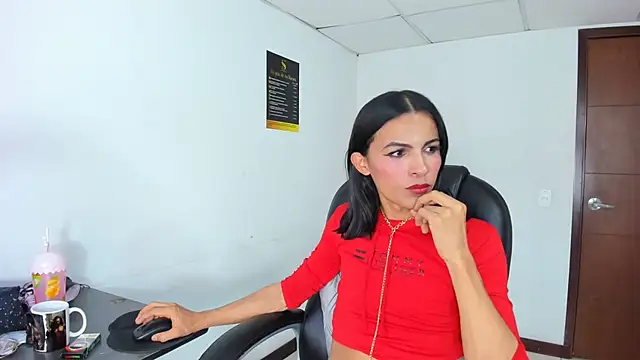 دردشة Aisha_hotts777 الجنسية المباشرة