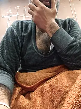 XXX chat uživo modela Hairyboyysexy