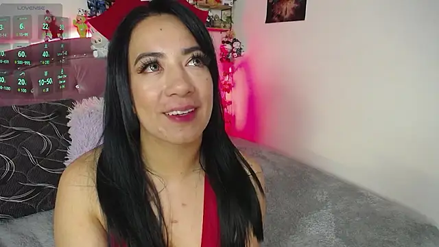 77Scarlett's Live XXX Chat