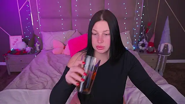 ArianaDarkk's Live XXX Chat