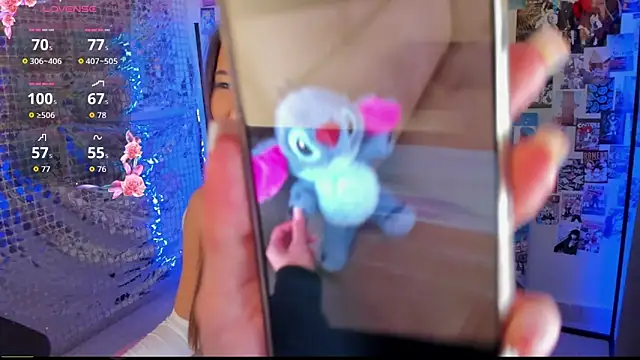 Lillie_Miller élő XXX-chatje