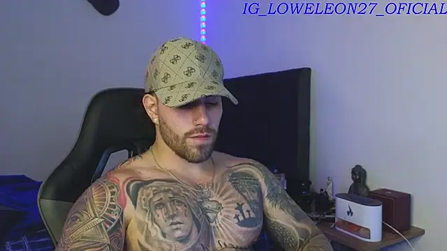 Ades_Lowe's Live XXX Chat