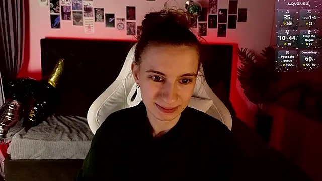 Chat XXX en directo de kaleriyaa_