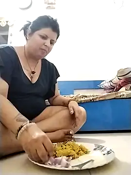 Jann_Riya333: онлайн-секс-чат