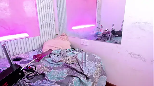 Taira_Bms' Live XXX Chat