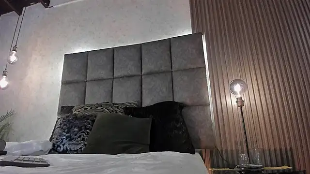 Онлайн чат XXX BrigitteVons