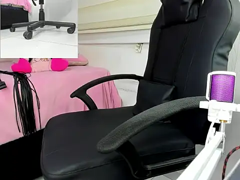 goddess_of_bitches' Live XXX Chat