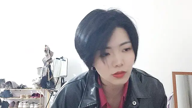 Lulu-uu's Live XXX Chat