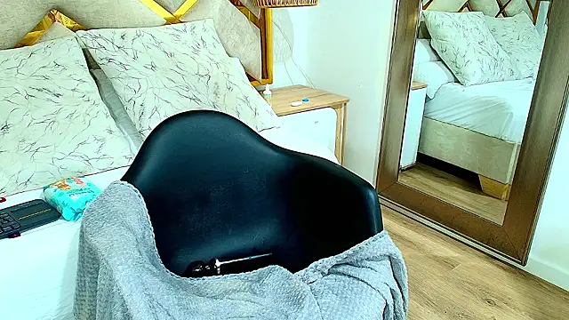 Baby_Scarleth_: απευθείας συνομιλία ΧΧΧ