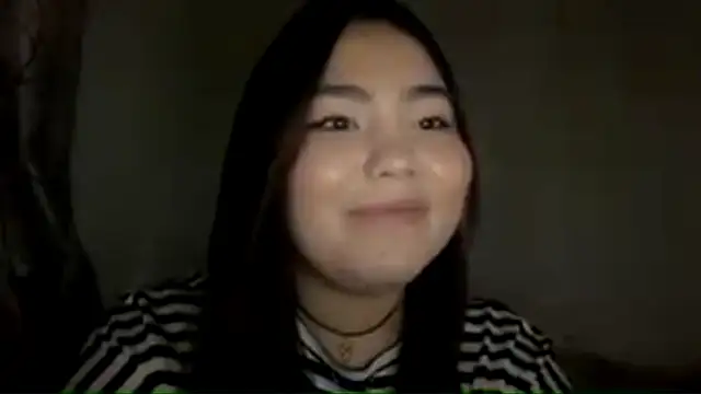 MollyAsian – Live XXX-chat