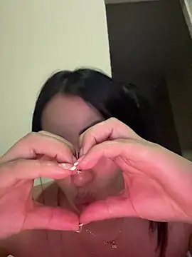 areviklusine1's Live XXX Chat