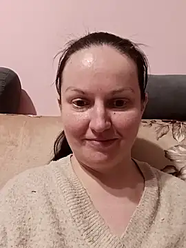 BustyLadyAlma's Live XXX Chat